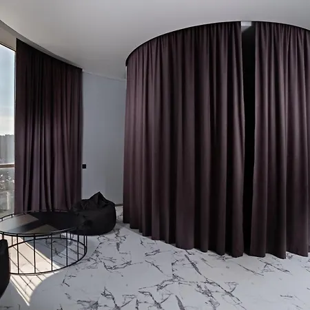 Arcadia 1-br Panoramic Sea View Gagarin Plaza Odesa