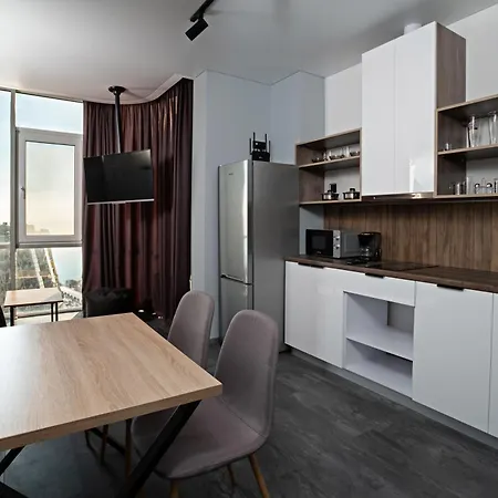 Arcadia 1-br Panoramic Sea View Gagarin Plaza Apartment